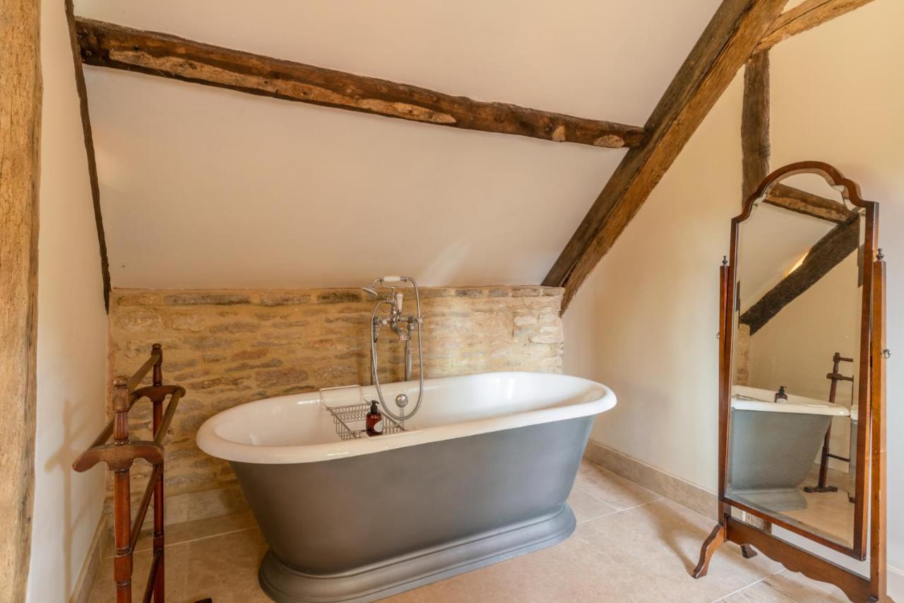 Coach House, Cold Aston Villa Bourton-on-the-Water Buitenkant foto